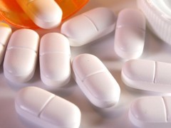 头孢克肟粒子的效果和作用是什么？使用时有何注意事项？