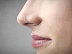 如何治疗慢性唇炎？患唇炎好几年了