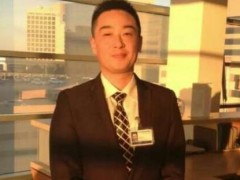 温州祛疤痕医生排名榜！黄亚奔医生从事整形工作的时间已经有了将近20年